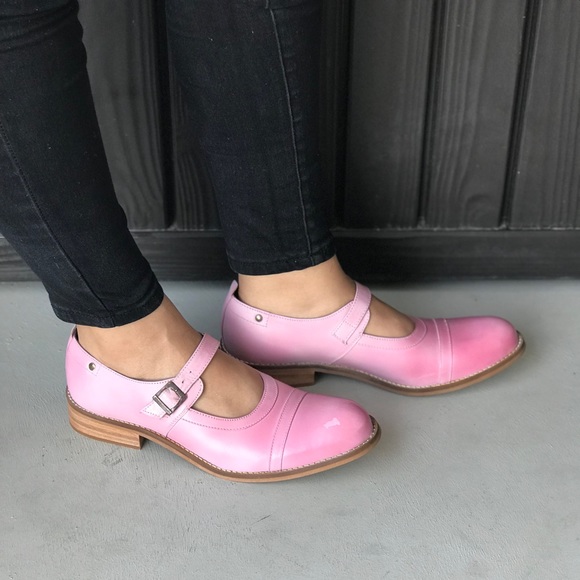 Leather Iconic Mary Jane Silhouette Oxford Flats - Picture 4 of 5